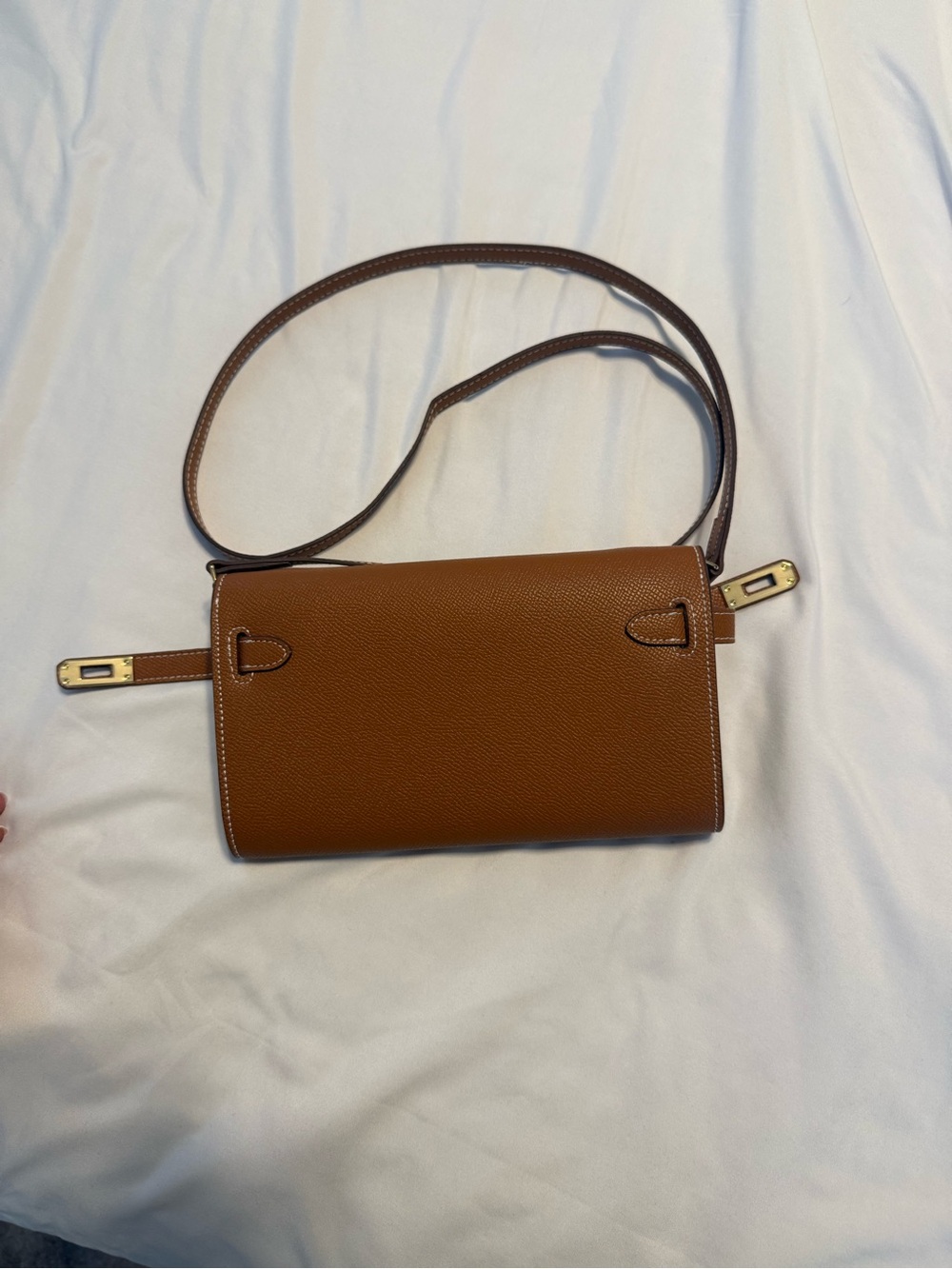 Designer- Inspired Leather Crossbody Shoulder Bag in Brown - Picture 3 of 9